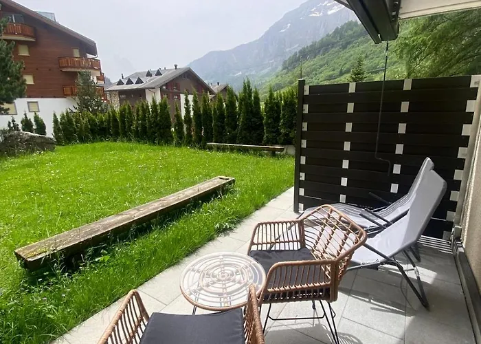 Appartement Magnifique Avec Terrasse Spacieuse Et Jardin Loèche-les-bains