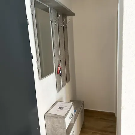 Magnifique Avec Terrasse Spacieuse Et Jardin Loeche-les-bains *