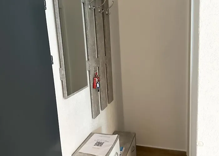 Magnifique Avec Terrasse Spacieuse Et Jardin Loeche-les-bains *